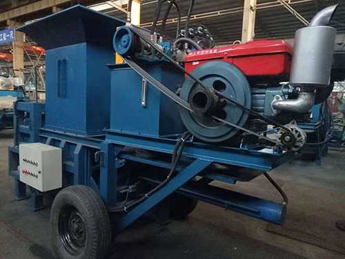 柴油移動秸稈打包機(jī)